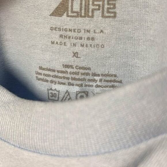 Men’s Anime XL T-shirt, NWT - Picture 4 of 4